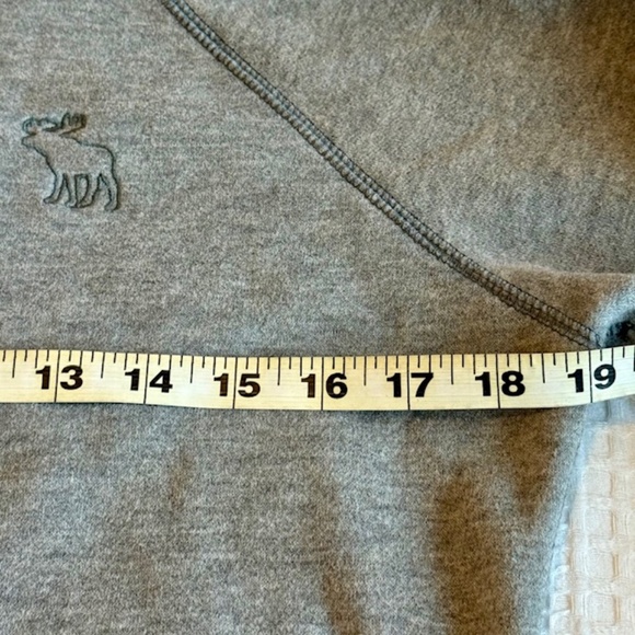 NWT Abercrombie&Fitch "Ezra Fitch" Lux Gray Hoodie Size Medium - Picture 7 of 8